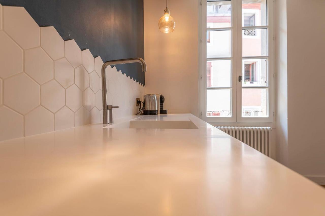 Spacious Apartment Rated 4 Stars In The Heart Of The Old Town Annecy Kültér fotó